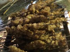 -酒宝荡烧烤(长航局江大路住宅小区店)