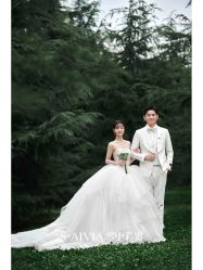 -雪中彩影婚纱摄影·微光艺术中心