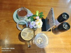 -JINNS锦时 steak&pizza(浸信会礼拜堂旧址店)