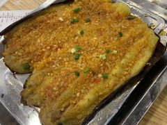 -江城燕子大排档(江汉路步行街店)