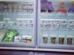 -全家便利店(洛川东路店)