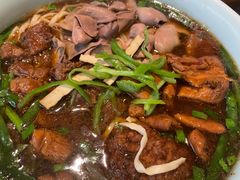 -镇南锅盖面馆(解放路店)