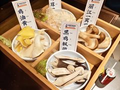 -阿婆情腊排骨火锅·野生菌季(古城旗舰店)