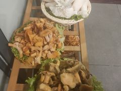 -菌海森林·非遗野生菌火锅(西山区滇池路摩根道店)