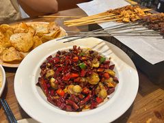 -六福烧烤酒馆(秦隆步行街店)