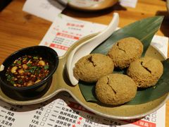 -野山舂·贵州现舂酸汤火锅(鸿通城店)