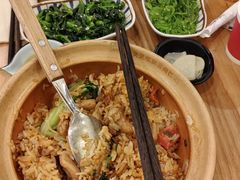 -煲仔皇腊味煲仔饭(经四万达店)
