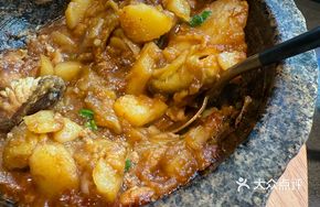 Braised Abalone with Eggplant and Potato