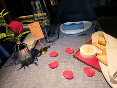 -弦月窗LUNETTE BY AMANDA(复兴路店)