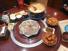 -一招鲜·全羊铺·蒙古奶茶(五一北路店)