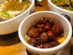 -渝是乎酸菜鱼·川渝小炒(新世界百货望京店)
