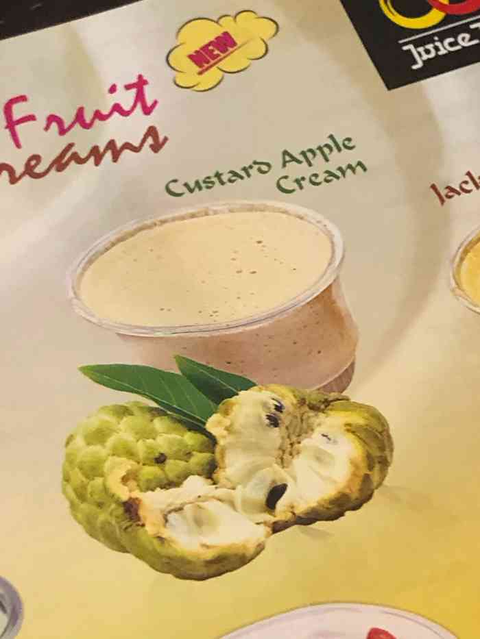 juice world-"当地水果饮品连锁店的赶脚,酒店附近两家,.