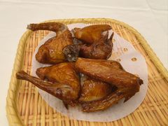 五谷芳红烧乳鸽-五谷芳乳鸽王(海景店)