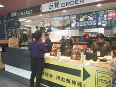 -麦当劳(杨高南路店)