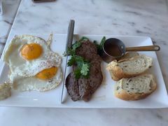 特级21天排酸牛排双煎蛋-The Rug Cafe(王府中环店)