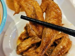 -何记花甲(海岸城旗舰店)