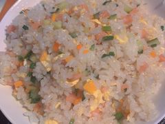 扬州炒饭-夜猫子串吧·龙虾.江西小炒(万塘路店)