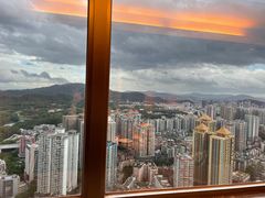 -广州中心皇冠假日酒店·汇点大堂吧