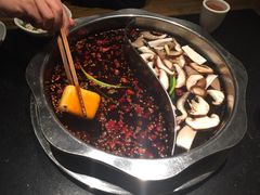 -纸盐河码头火锅(十八梯店)