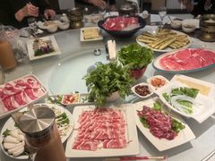 -胡记饭店(保工街店)