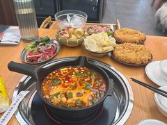 -黔三一夺夺粉酸汤火锅(百信店)