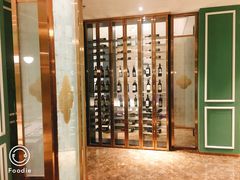 环境-欧玛仕红酒廊(欧风花街店)