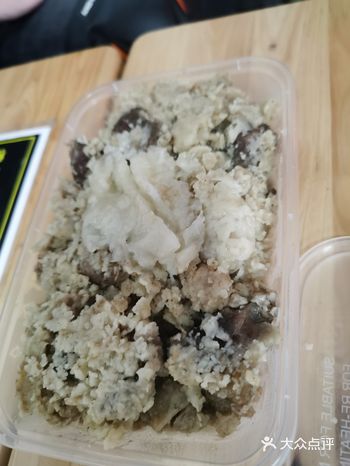 距离马峰烤肉20米，大份20，买了3份