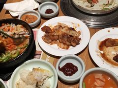 -萨拉伯尔水源素问店·韩国宫廷料理(人民路店)