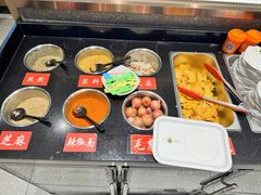 -卞二小串·鹤岗烧烤·坑烤(永定路店)