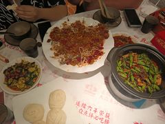 -堂瓦里·33年传统赣菜(第一街区店)