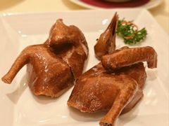 玻璃脆皮乳鸽-利苑酒家(宜安广场店)