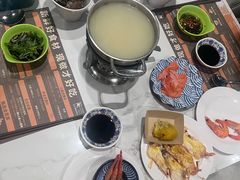 -金马门国际美食百汇(珞喻路店)