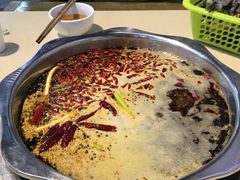 -江二娃串串香(科园四路总店)