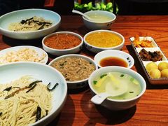 -裕兴记•蟹黄面馆(人民广场店)