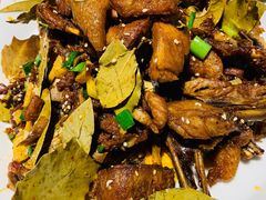 唐师傅香叶鸭-唐师傅湘西名菜馆(武陵路店)