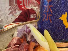 景泰蓝铜锅-毛辣果·贵州红酸汤牛肉火锅(西单店)