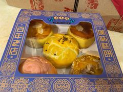 -汪玉霞(汉口里店)