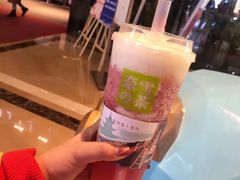 -奈雪的茶(亨特国际广场店)