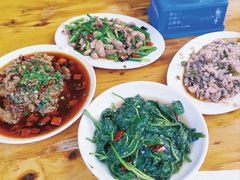 -九九牛肉馆(南山路店)