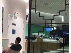 -奈雪的茶(优特汇店)