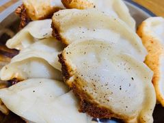 -黄阿姨锅贴大王(万航渡路店)