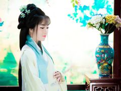 -九月鹰飞汉服摄影工作室