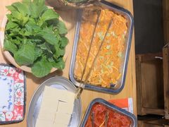 -洱火云南酸菜牛肉火锅(石景山当代商城店)