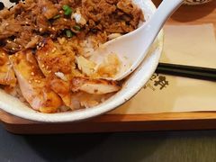 -熊吞·大碗丼烧肉饭(济宁万达广场店)