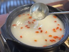 -牛牛和牛海鲜粥底火锅(长虹国际城店)