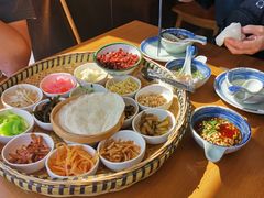 -包整·丝娃娃(一览甲秀楼风景店)