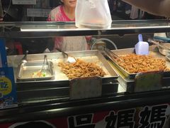 -六合夜市