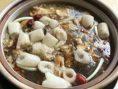 -东巴谷野生菌火锅餐厅