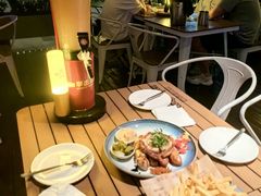 -MARU玛露音乐餐厅(大学路店)