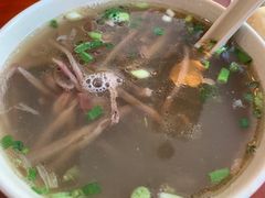 -佬钱湾仔(衣裳街店)